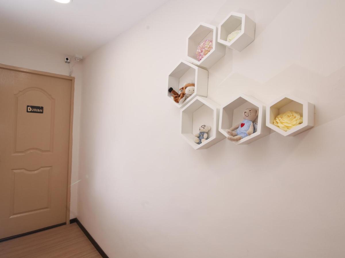 Little Houses Кучінг Екстер'єр фото